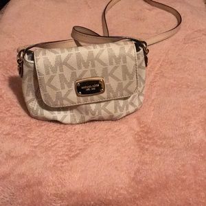 Michael Kors Small Crossbody with wallet